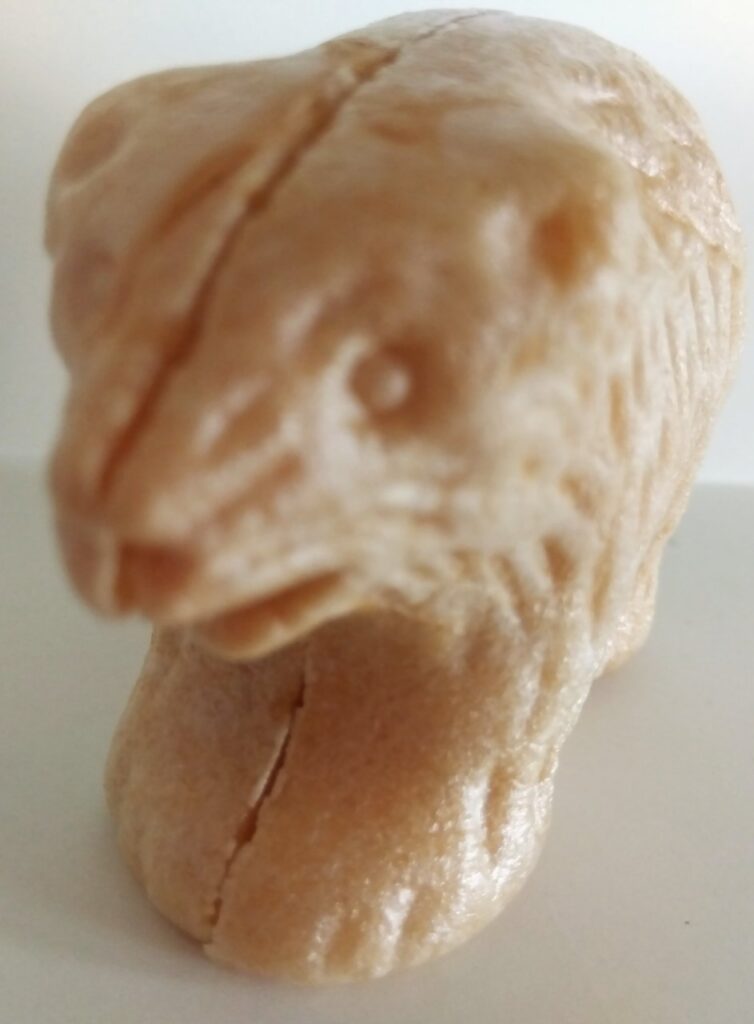 木彫り熊モナカの顔