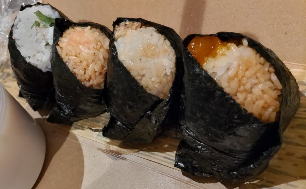名代にぎりめしのおにぎり